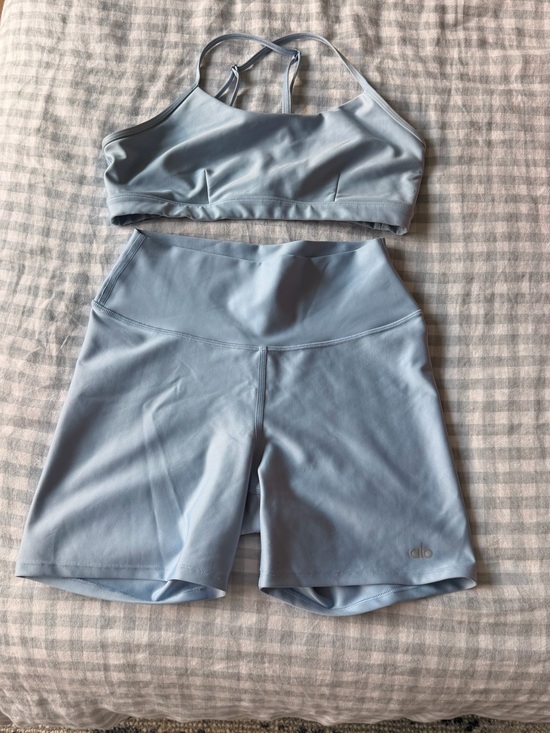 ALO Yoga Other - ALO Yoga Light Blue Strappy Sports Bra and High-Waist Bike Shorts Set